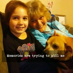 Meet your Posher, Lois